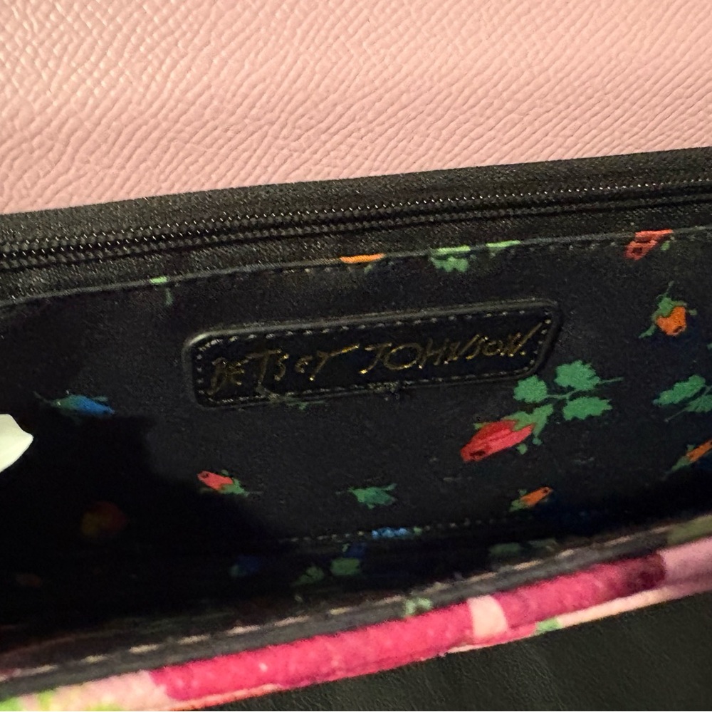 Betsey Johnson Pink Floral Crossbody Bag - Picture 5 of 10